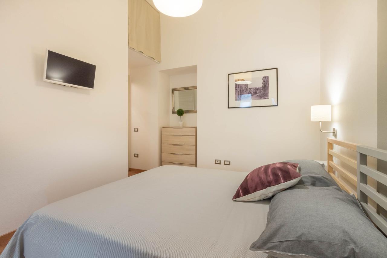 Helmi34 - Appartamento Dotato Di Tutti I Comfort Nel Centro Di Cagliari Exterior foto